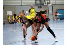 KSV moet er hard voor werken, maar zet ongeslagen reeks voort tegen Meervogels