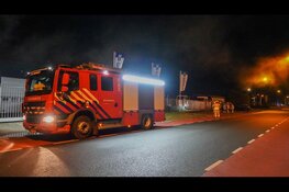 Grote rookwolken boven Newtonstraat blijkt 'brandgerucht'