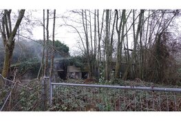 Brand in houten opslag in Sint Pancras