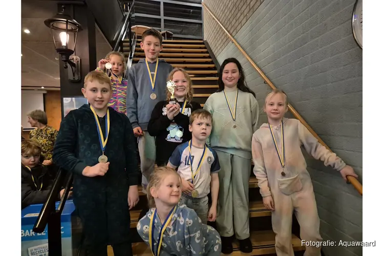 Leerlingen Boomladder winnen ‘spannendste schoolzwemkampioenschappen ooit’