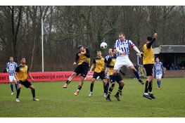 Reiger Boys verliest terrein na ruime nederlaag bij FC Castricum