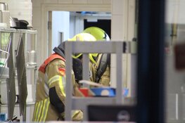 Brandweer gealarmeerd na stankoverlast Raadhuisplein