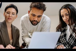Informatieavond voor gedupeerde ouders toeslagenaffaire in bibliotheek Heerhugowaard