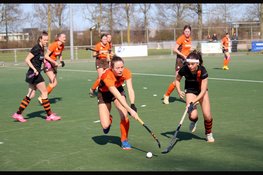 MHC Heerhugowaard levert teamprestatie met zwaarbevochten zege op De Kraaien