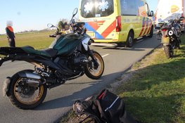 Gewonde bij ongeval tussen twee motoren op Oostdijk Heerhugowaard