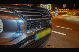 Veel schade na ongeval op rotonde A.C. De Graafweg