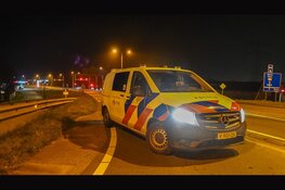 Veel schade na ongeval op rotonde A.C. De Graafweg