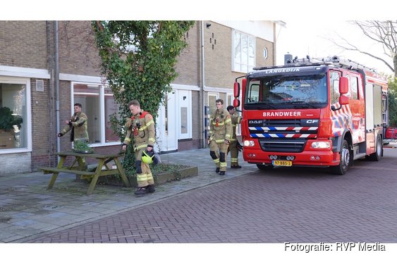 Brand op dakterras van woning in Noord Scharwoude