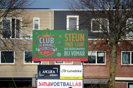 Nieuw LED-scorebord Reiger Boys officieel in ontvangst genomen