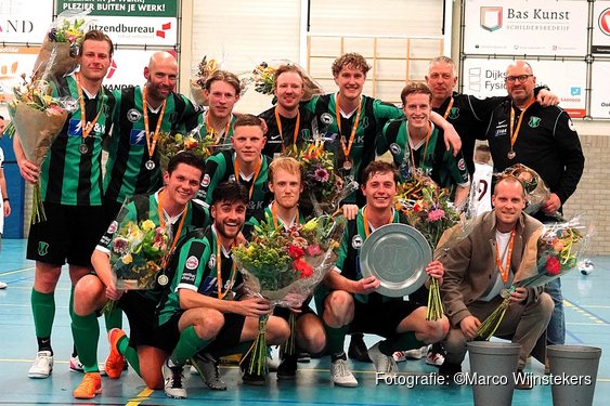 ZV Vrone kampioen van de topklasse, maar nog niet zeker van promotie