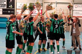 ZV Vrone kampioen van de topklasse, maar nog niet zeker van promotie