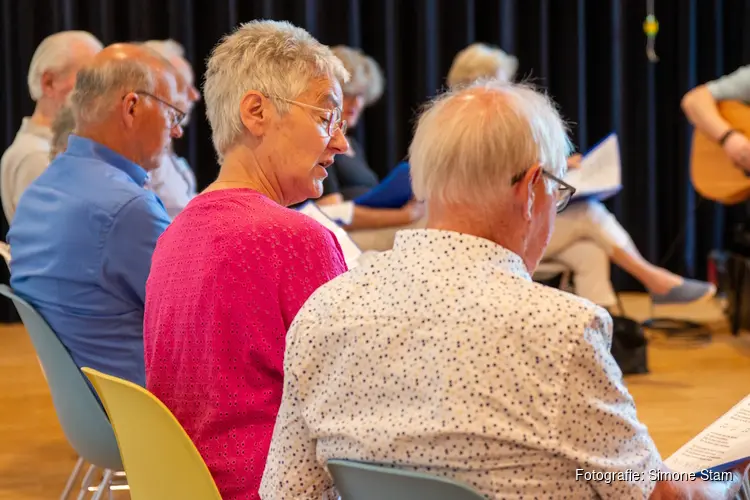 Mee-Zing-Kring bij Cool brengt mensen met dementie samen