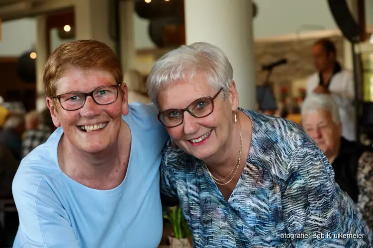 Jaarlijks vrijwilligersfeest  ‘Zo trots als een pauw op onze vrijwilligers’