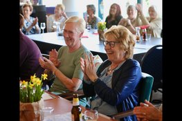 Jaarlijks vrijwilligersfeest ‘Zo trots als een pauw op onze vrijwilligers’
