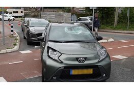 Wielrenner gewond na aanrijding met auto in Oudkarspel