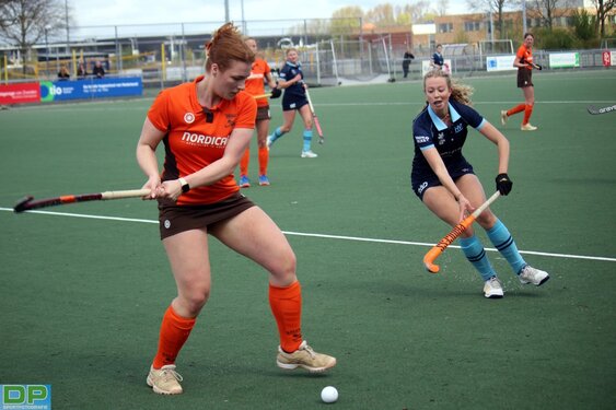 Gehavend MHC Heerhugowaard pakt punt tegen Bleiswijk