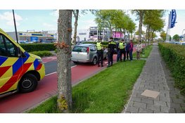 Wielrenner gewond na aanrijding met twee auto's in Heerhugowaard
