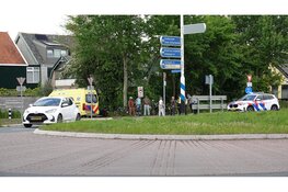 Brommer aangereden door bestelbus in Oudkarspel
