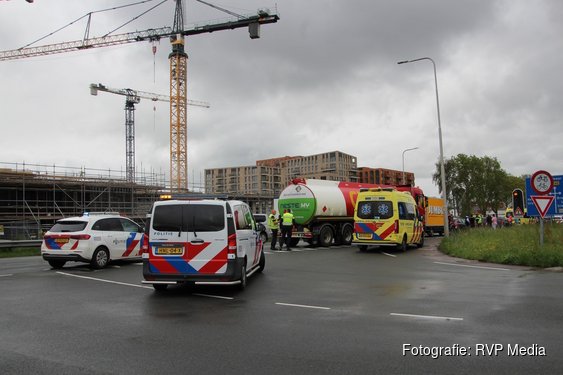 Flinke schade na ongeval tussen meerdere voertuigen op N242 bij Heerhugowaard