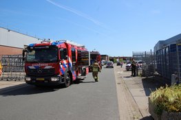 Brand op dak van bouwbedrijf groots opgeschaald in Langedijk