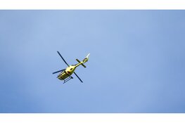 Zwaargewonden na melding van steekincident aan Coulombstraat in Heerhugowaard, politie houdt pand onder schot