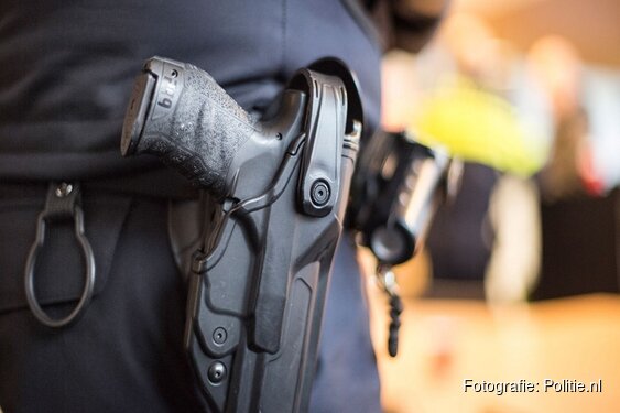 Waarschuwingsschot bij aanhouding na melding van schoten in Zuid-Scharwoude