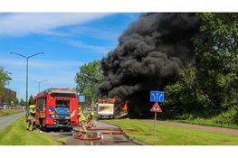 Bakwagen volledig uitgebrand in Heerhugowaard