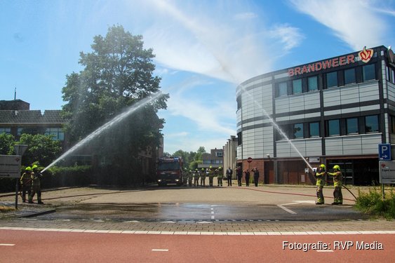 Nationale Brandweerherdenking in Heerhugowaard: eerbetoon aan gevallen brandweercollega's