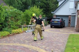 Blikseminslag veroorzaakt brandschade aan woning in Broek op Langedijk