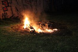 Scooter door brand verwoest in Heerhugowaard