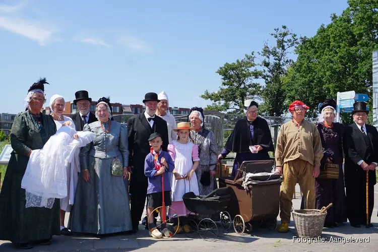 Westfriese mode van toen schittert bij Museum BroekerVeiling op woensdag 12 augustus