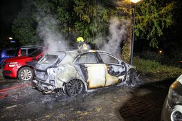 Twee auto's door brand verwoest in Heerhugowaard