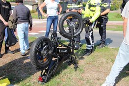 Jonge vrouw gewond na aanrijding met auto op Haringvliet in Heerhugowaard