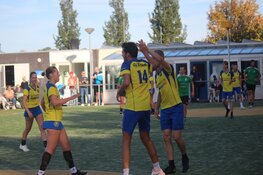KV Apollo revancheert zich op ADOS