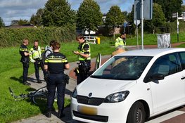 Jongen op fiets gewond bij aanrijding op rotonde in Heerhugowaard