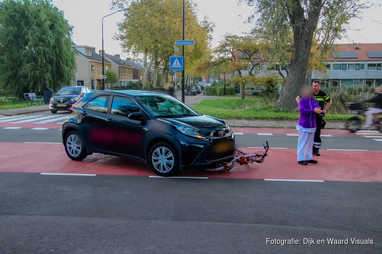 Meisje op fiets gewond bij aanrijding met auto in Heerhugowaard